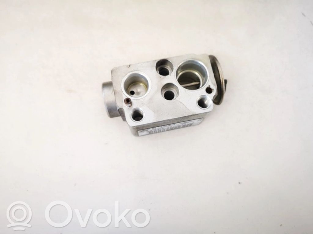 BMW 3 E90 E91 Valvola ad espansione dell’aria condizionata (A/C)