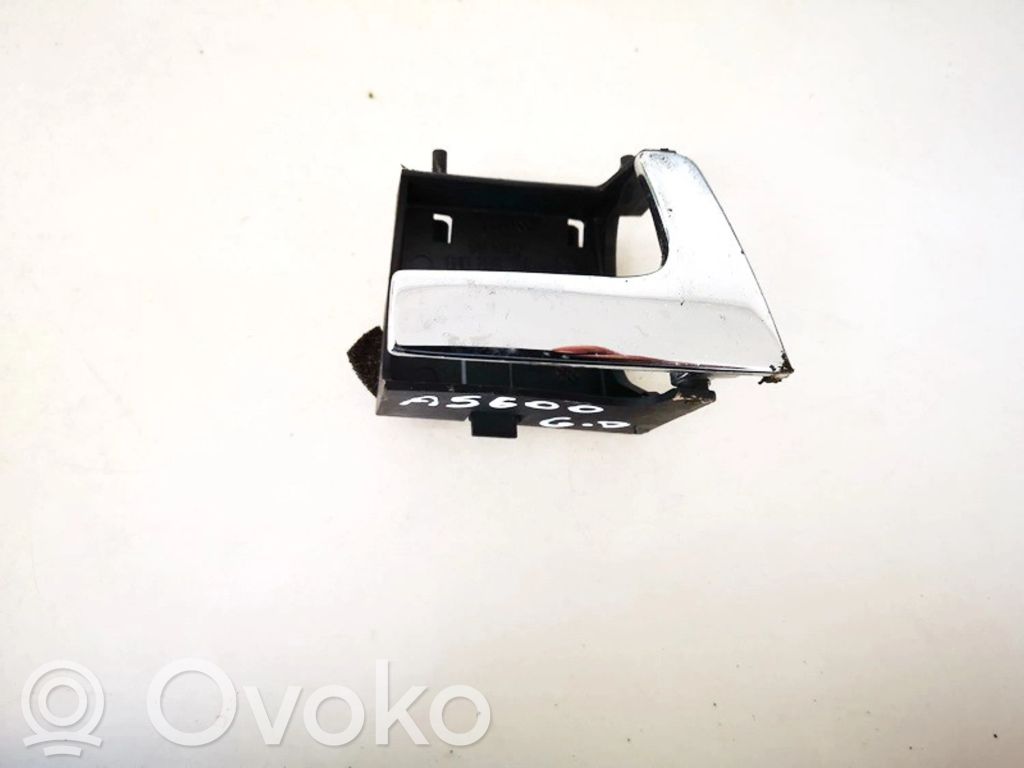 Volkswagen Polo III 6N 6N2 6NF Manecilla interna puerta trasera 