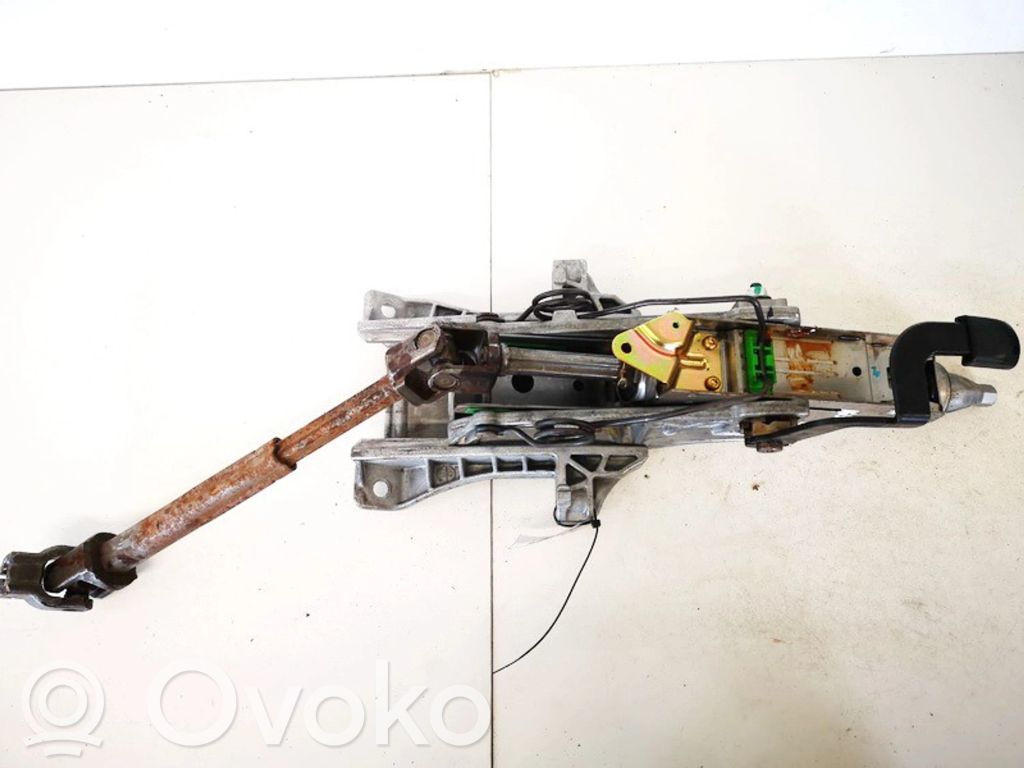 Mazda 3 I Steering wheel axle 
