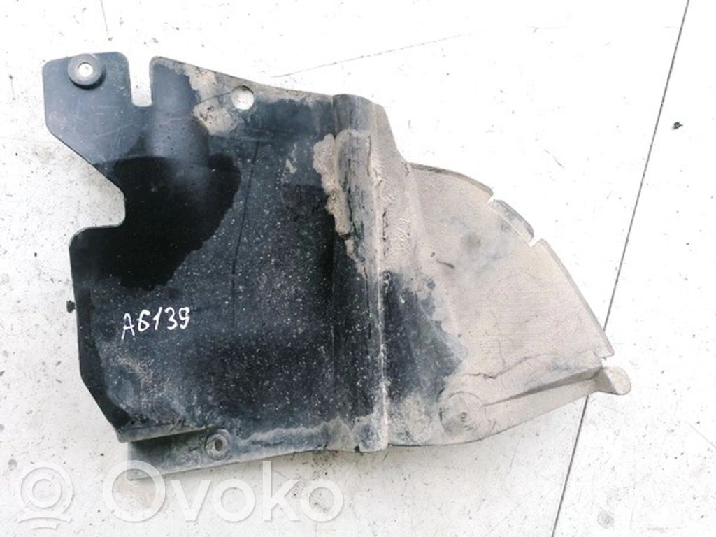 Peugeot 607 Cache de protection sous moteur 