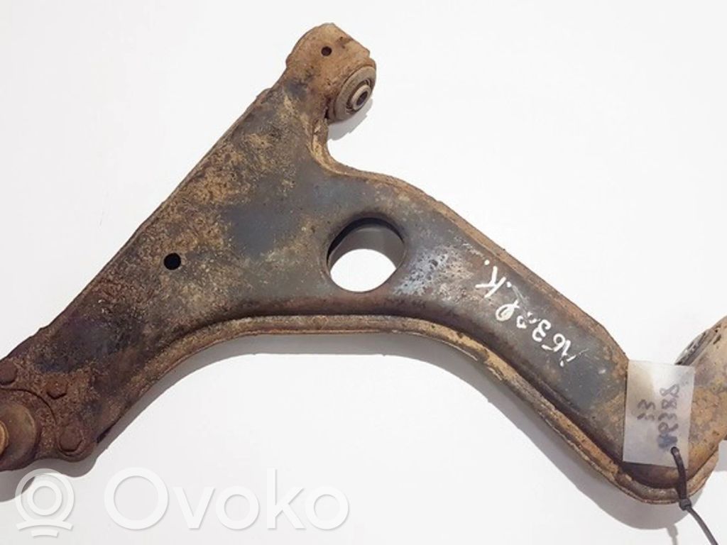 Querlenker Achsschenkel vorne   90498740,90498740