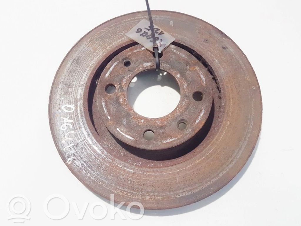 Peugeot 206 Disque de frein avant