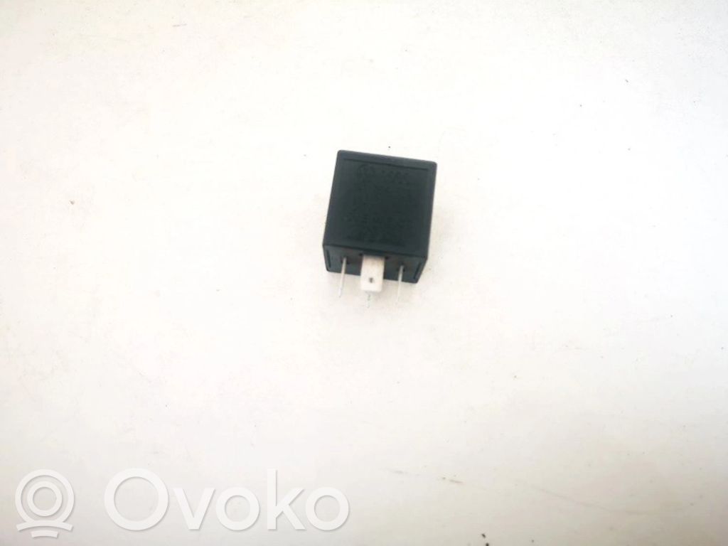 Volkswagen Polo III 6N 6N2 6NF Alte relee 
