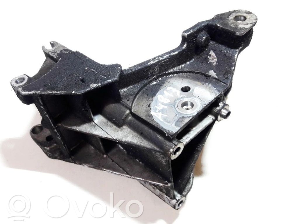 Citroen Xsara Picasso Supporto di montaggio del motore (usato) 