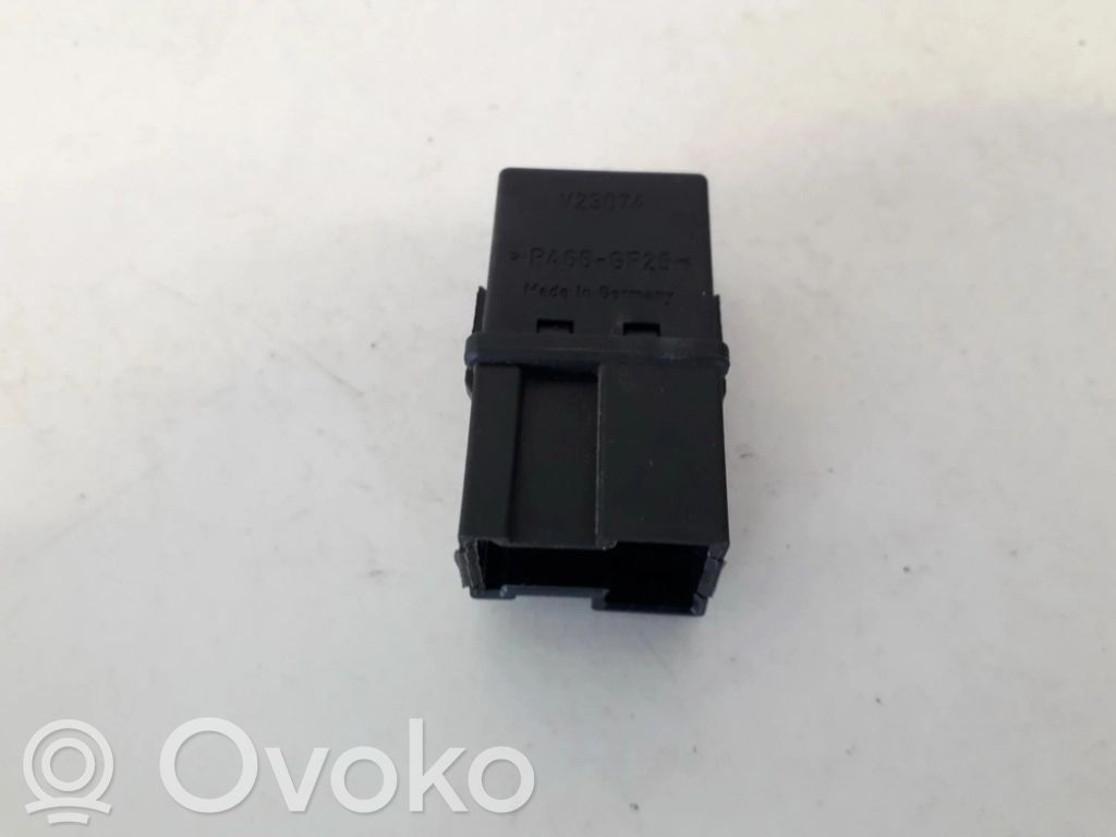 Muu rele   MB953382,V23074,MB953382,V23074
