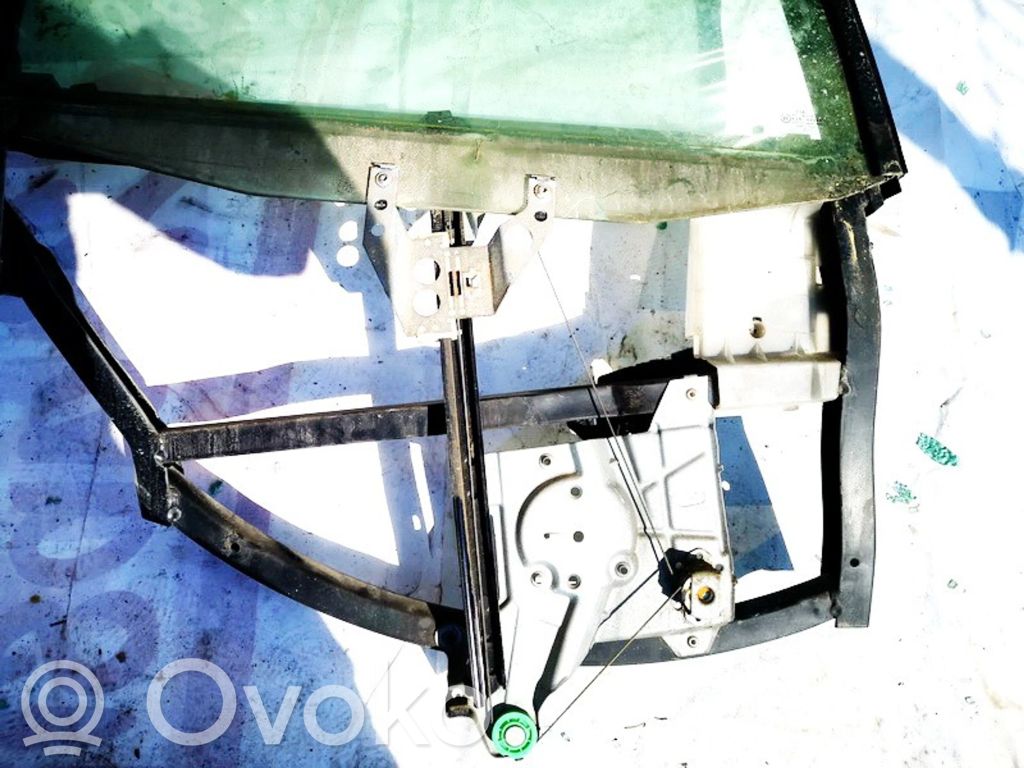 Audi A4 S4 B5 8D Regulador con motor de la ventanilla de la puerta corredera