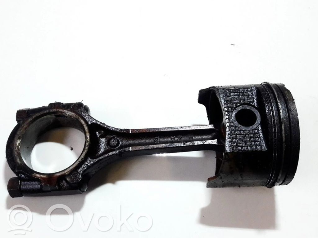 Hyundai Coupe Piston avec bielle