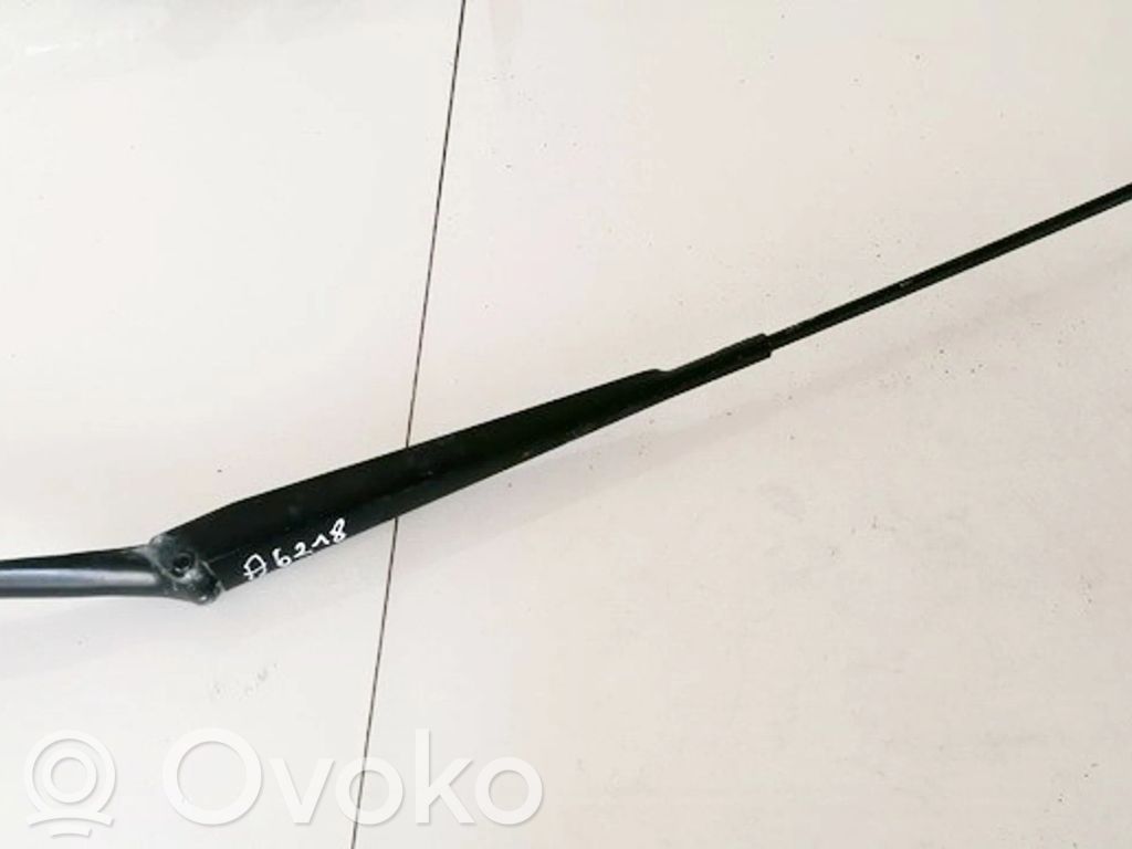 Peugeot 307 Wischerarm vorne