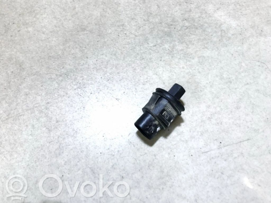 Volkswagen Vento Czujnik otwarcia drzwi przednich 
