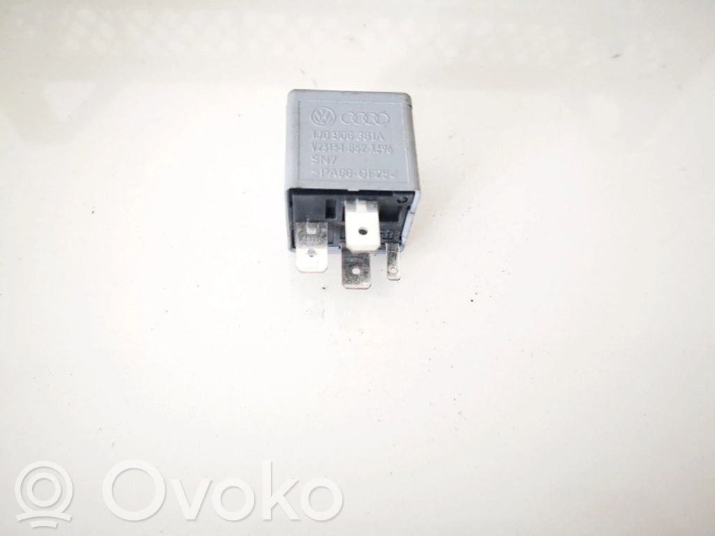 Muu rele   1J0906381A,V23134B52X396,1J0906381A,V23134B52X396