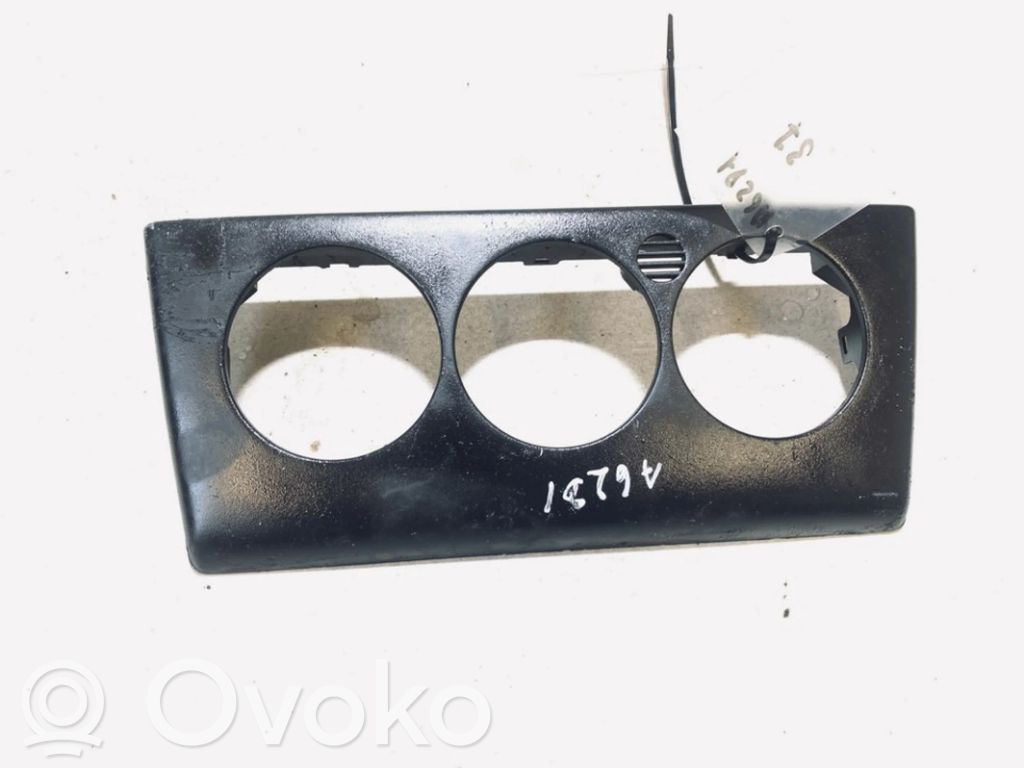 Saab 9-5 Другая деталь салона 