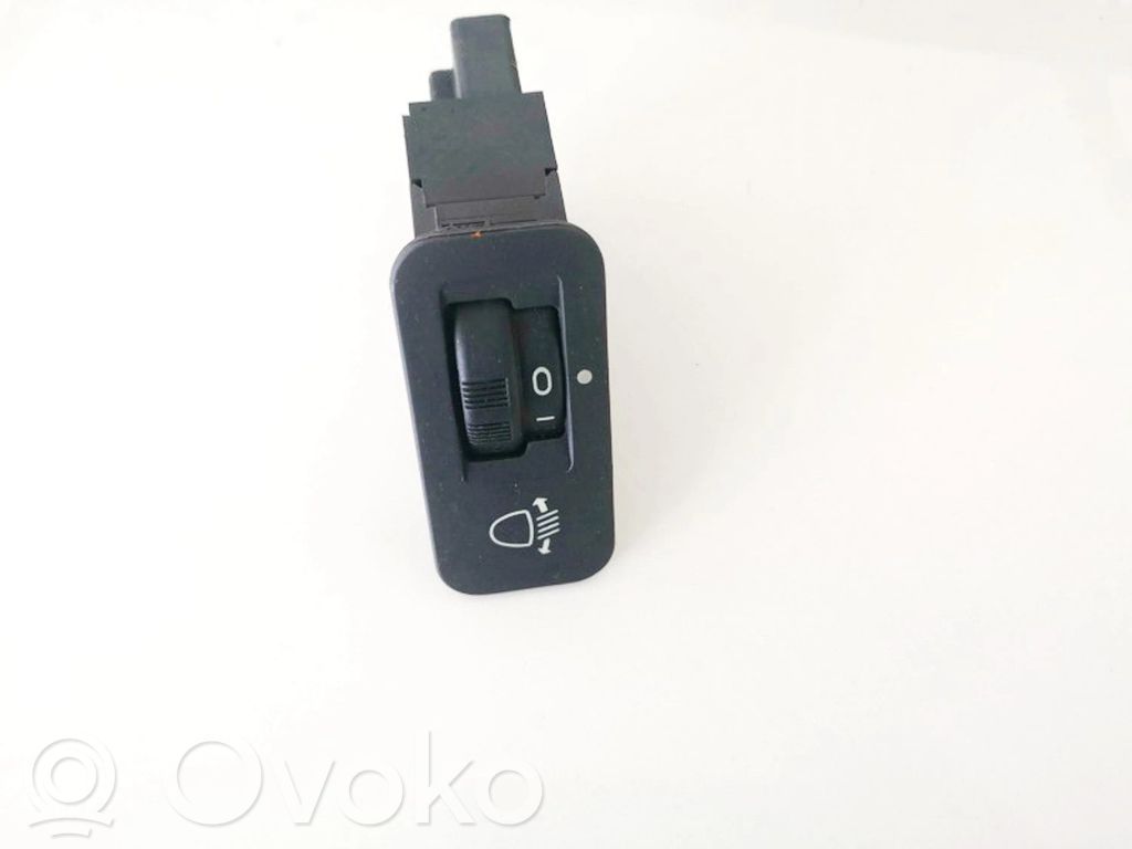 Peugeot 206 Interruttore di regolazione livello altezza dei fari 