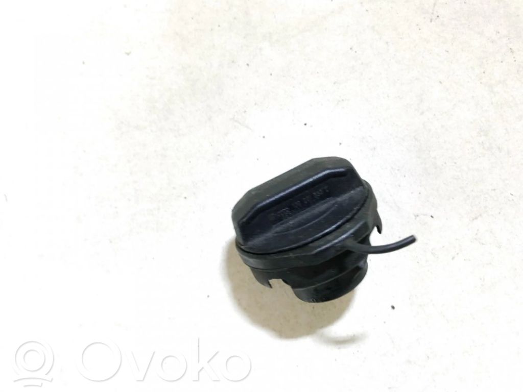 Skoda Fabia Mk1 (6Y) Tappo del serbatoio del carburante