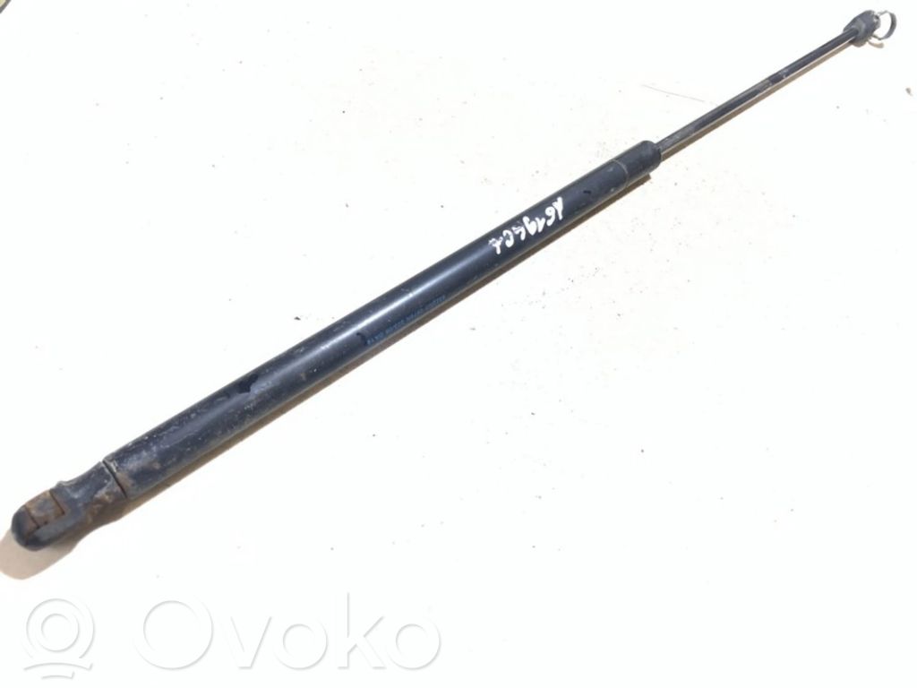 Ford Fiesta Vérin de capot arrière 