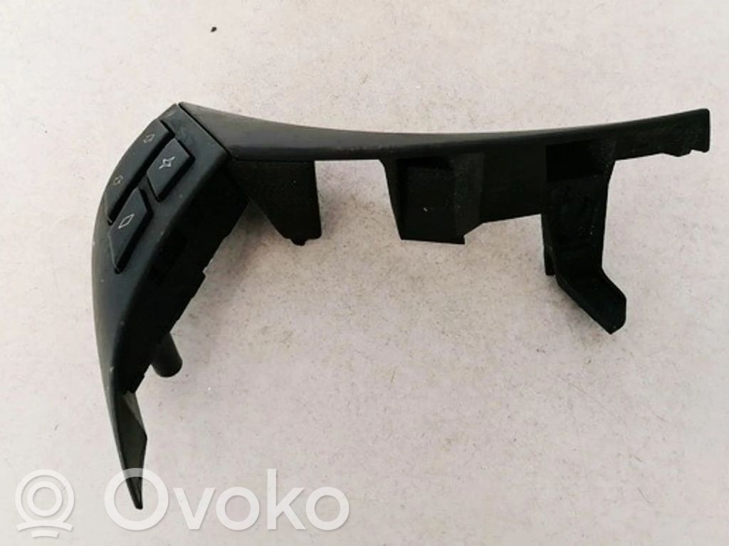 Boutons / interrupteurs volant   61316935834,602171410D,602171410D,61316935834