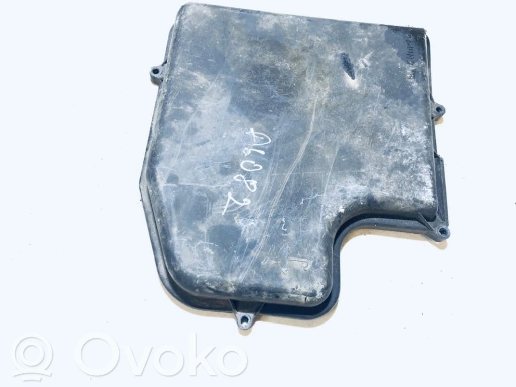 Audi A4 S4 B5 8D Altra parte esteriore 