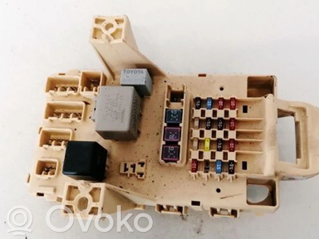 Toyota Yaris Set scatola dei fusibili