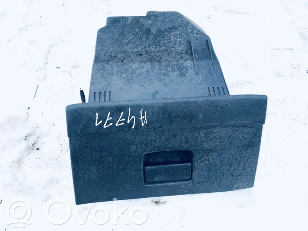 Schowek deski rozdzielczej   7S71A06010BJ3ZCT,7S71A06010,7S71A06010,7S71A06010BJ3ZCT