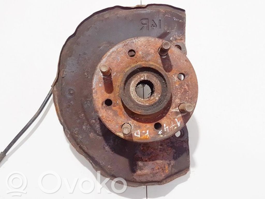 Mitsubishi Carisma Front wheel hub 
