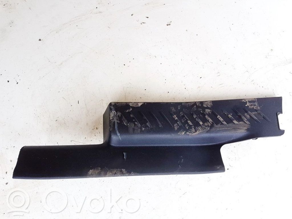 KIA Carens II Capac prag spate 