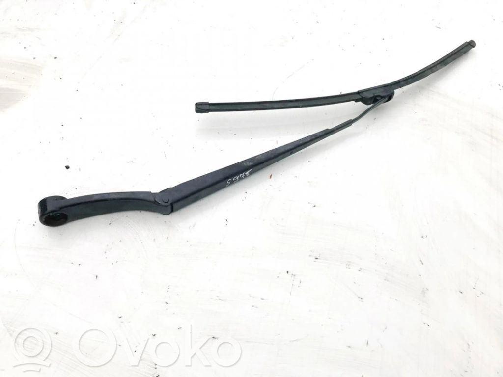 KIA Ceed Braccio della spazzola tergicristallo anteriore 