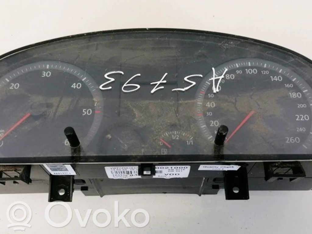 Tachimetro (quadro strumenti)   2K0920841C,V0021000,2K0920841C,V0021000