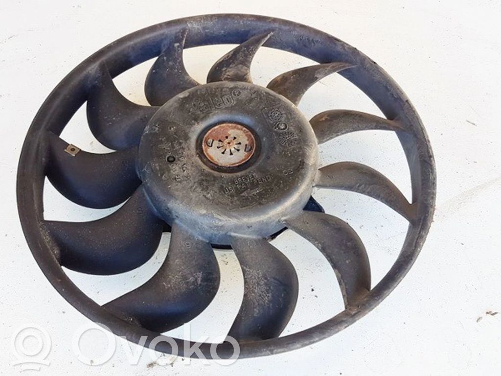 Audi A4 S4 B6 8E 8H Radiator cooling fan shroud