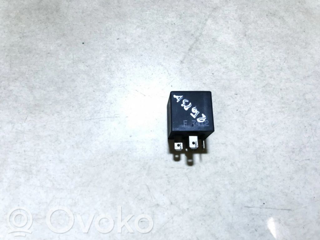 Volkswagen PASSAT B4 Alte relee 