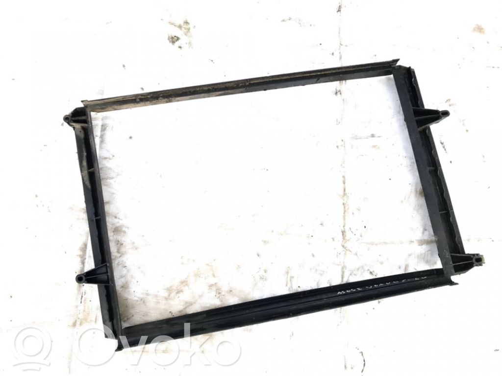 Volvo S80 Suport ventilator radiator 