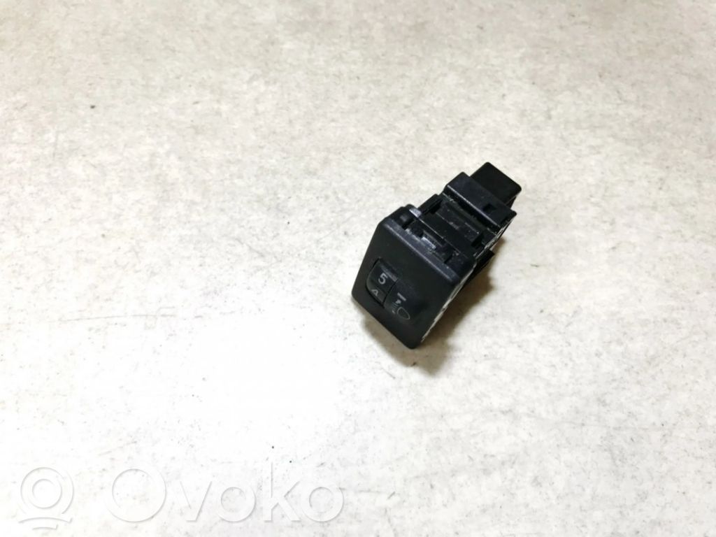 Toyota RAV 4 (XA30) Interruttore di regolazione livello altezza dei fari