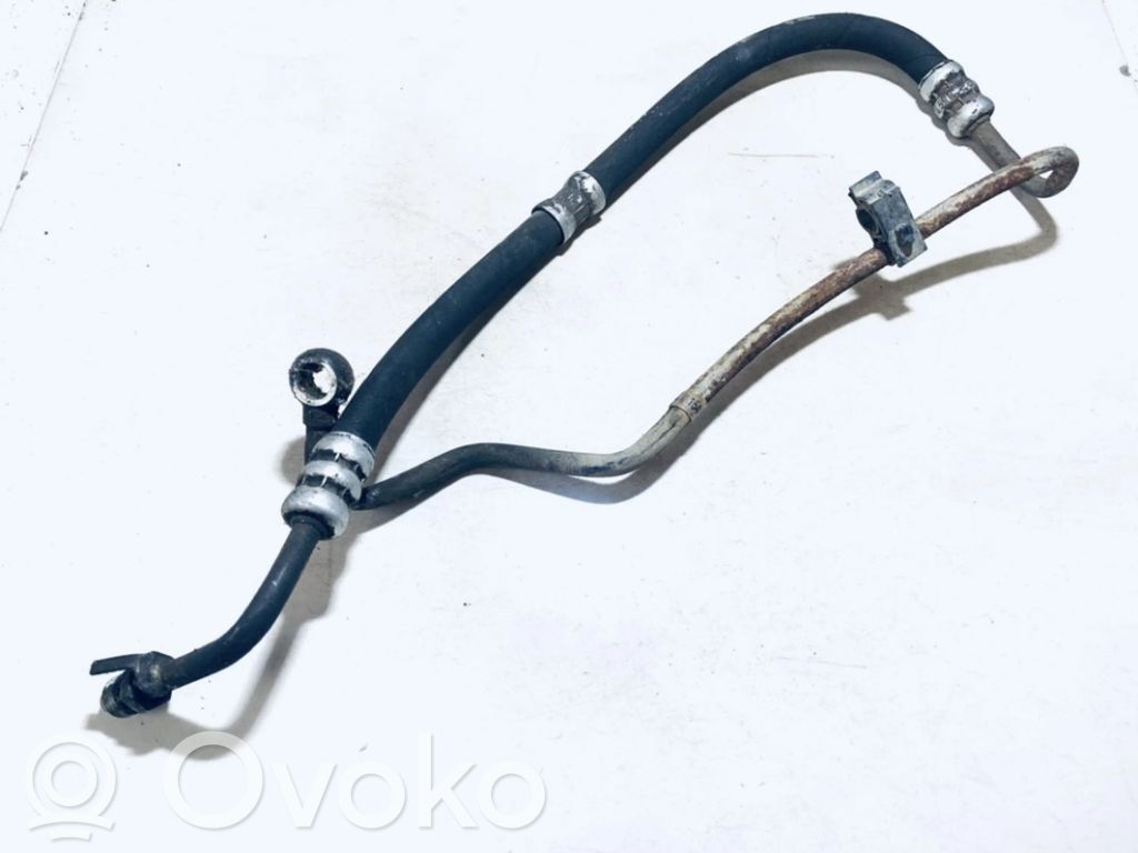 Ford Mondeo MK IV Tuyau de direction assistée