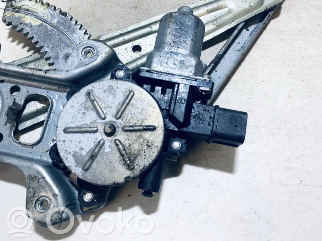Mitsubishi Outlander Silniczek podnoszenia szyby drzwi tylnych 
