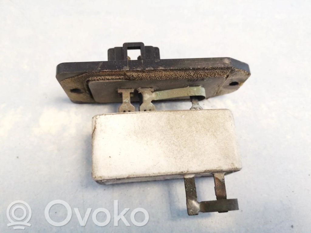 Mitsubishi Carisma Motor aerotermă/rezistor ventilator