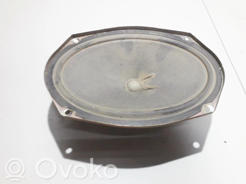 Mazda MPV Etuoven kaiutin 