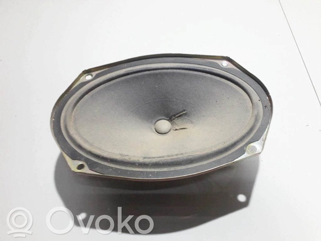 Mazda MPV Etuoven kaiutin 