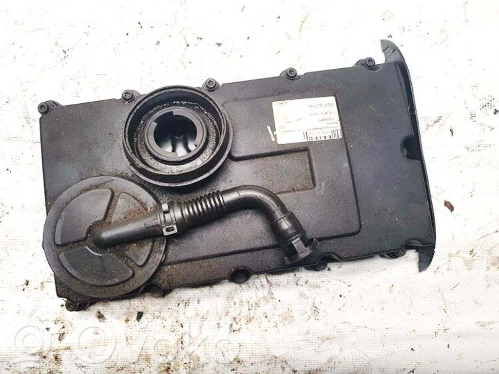 Cache culbuteur   03G103475,03G103475