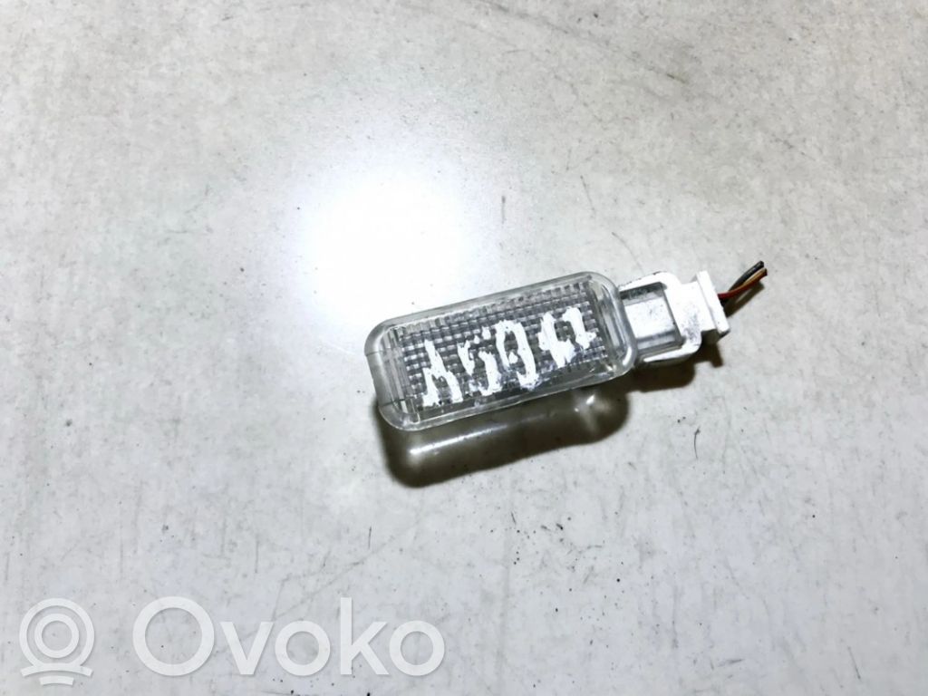 Muu sisävalo   4B0947415,4B0947415