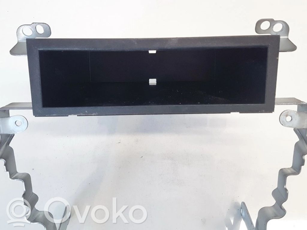 Nissan Almera N16 Handschuhfach