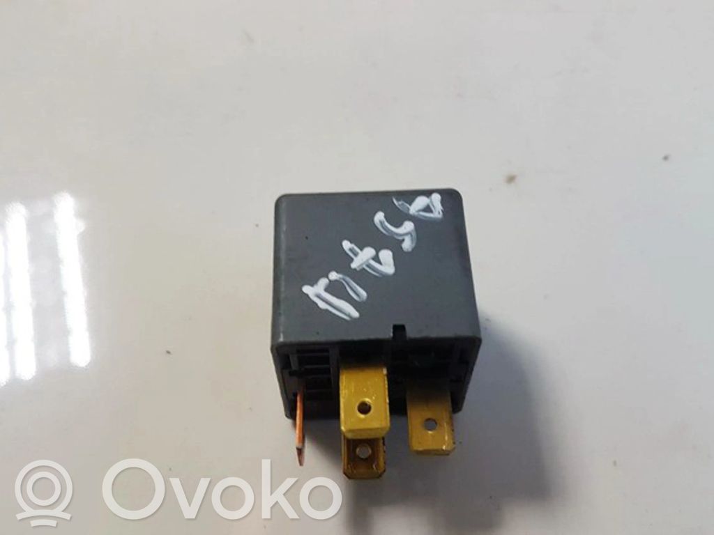 KIA Carnival Alte relee 