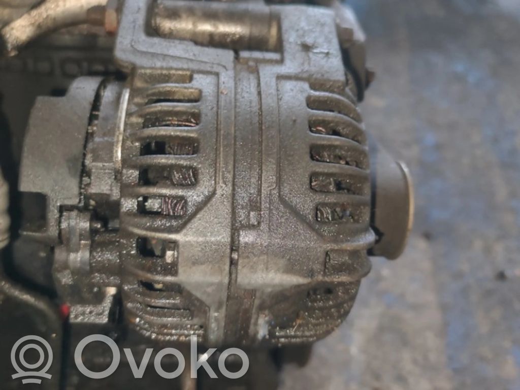 Opel Zafira A Generatore/alternatore 