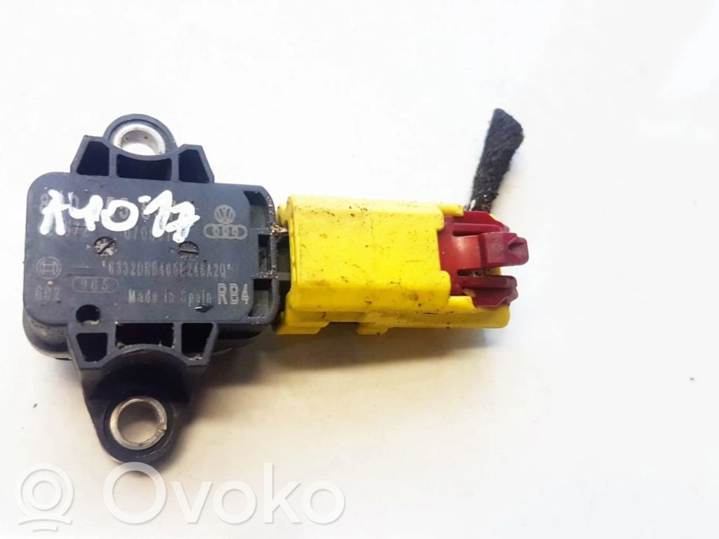 Sensor impacto/accidente para activar Airbag   8P0955557,8P0955557