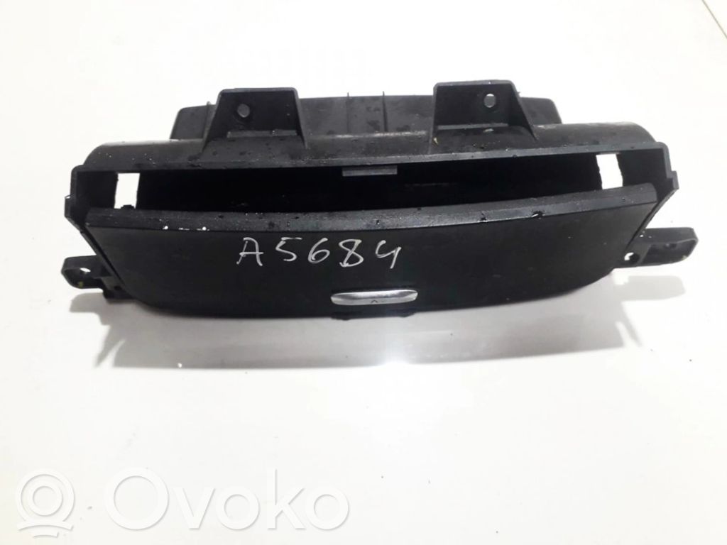 Hansikaslokero   4D84625100,4D84625100,4D84625100,4D84625100