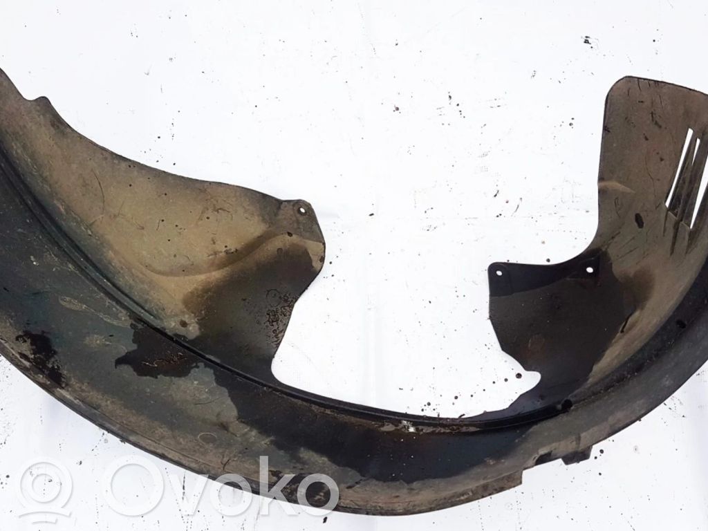 Ford Fusion Nadkole przednie 
