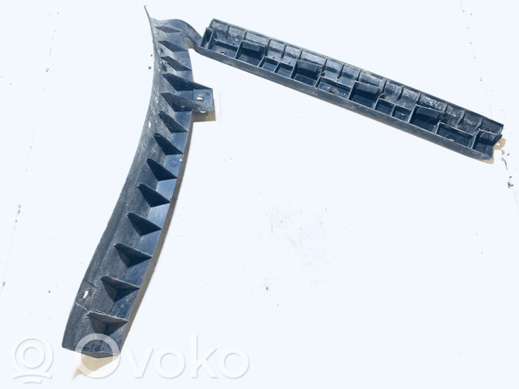 Volkswagen PASSAT B5 Staffa di rinforzo montaggio del paraurti posteriore