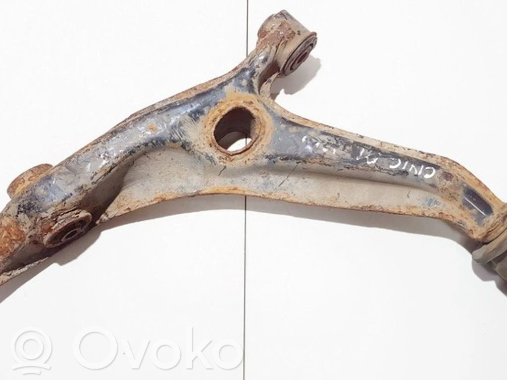 Honda Civic Basculă inferioară față 