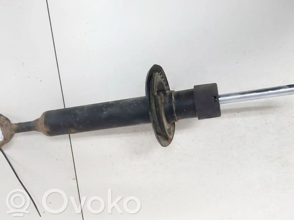 Volkswagen PASSAT B5 Ammortizzatore anteriore 