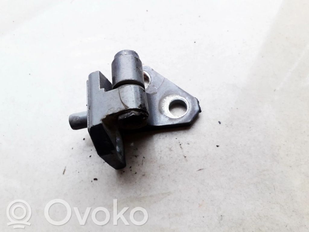 Volkswagen Jetta V Zawias dolny drzwi tylnych