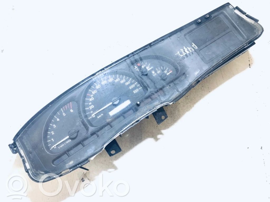 Opel Vectra B Vitezometru (grup de instrumente) 