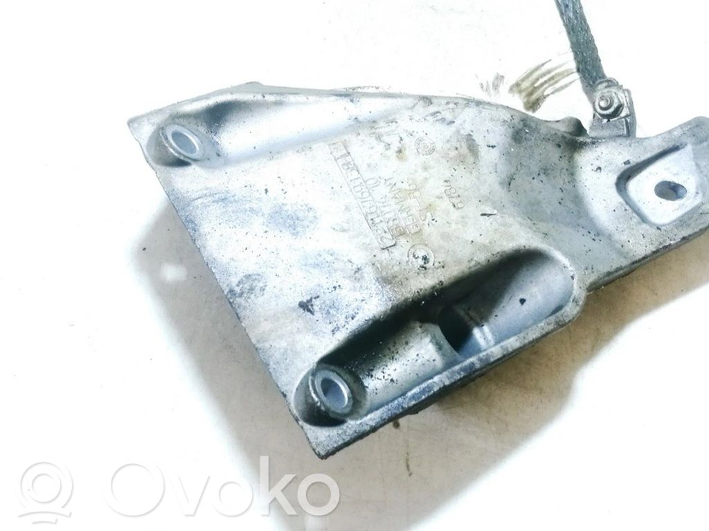BMW 5 E60 E61 Soporte de montaje del motor (Usadas) 