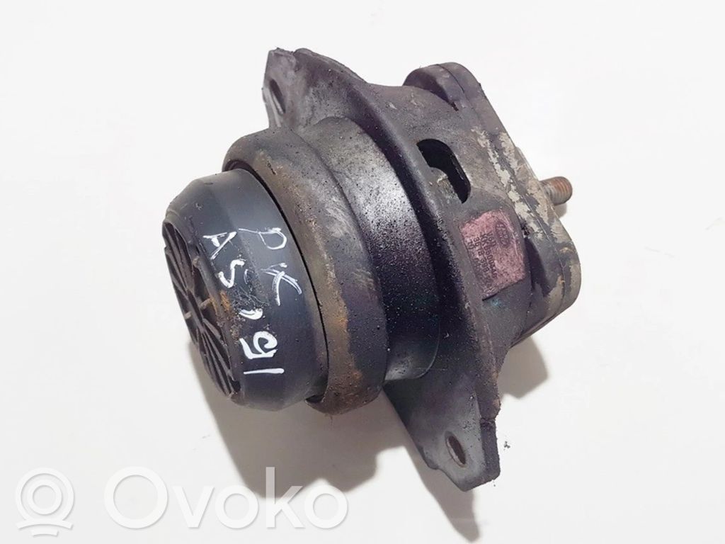 Land Rover Discovery 3 - LR3 Suport tampon motor 